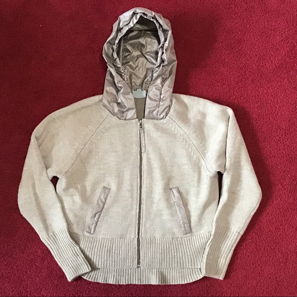 🌸NWOT🌸 ATHLETA ATTICA Wool Hooded Sweater Coat Jacket Hooded Zip~small~Taupe

B1 - Picture 3 of 9